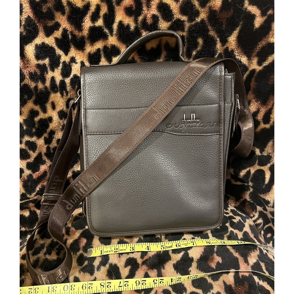 Dunlilai Messenger Bag